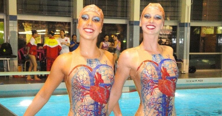 16 uniforme cu adevărat ciudate din întreaga lume