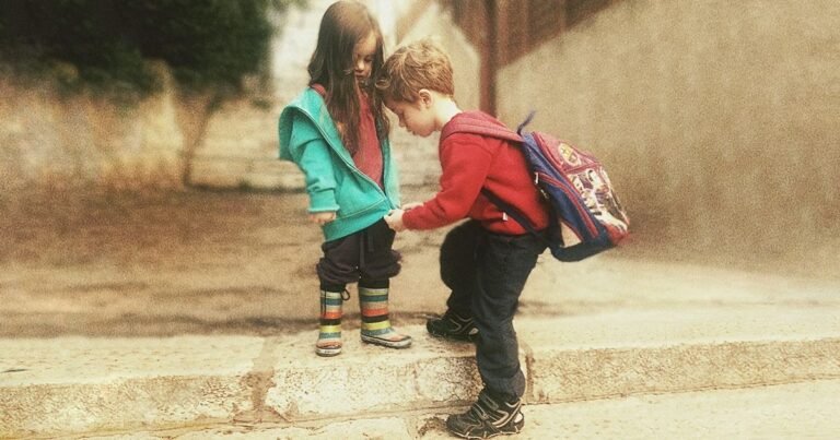 20 de imagini minunate care arată bucuria de a avea frați